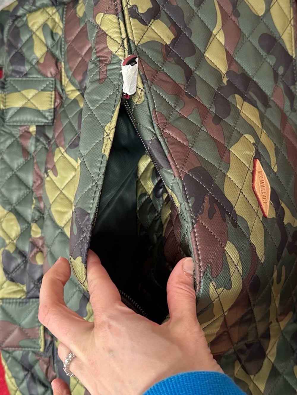 MZ WALLACE Jim Travel Bag Camo - Picture 6 of 12